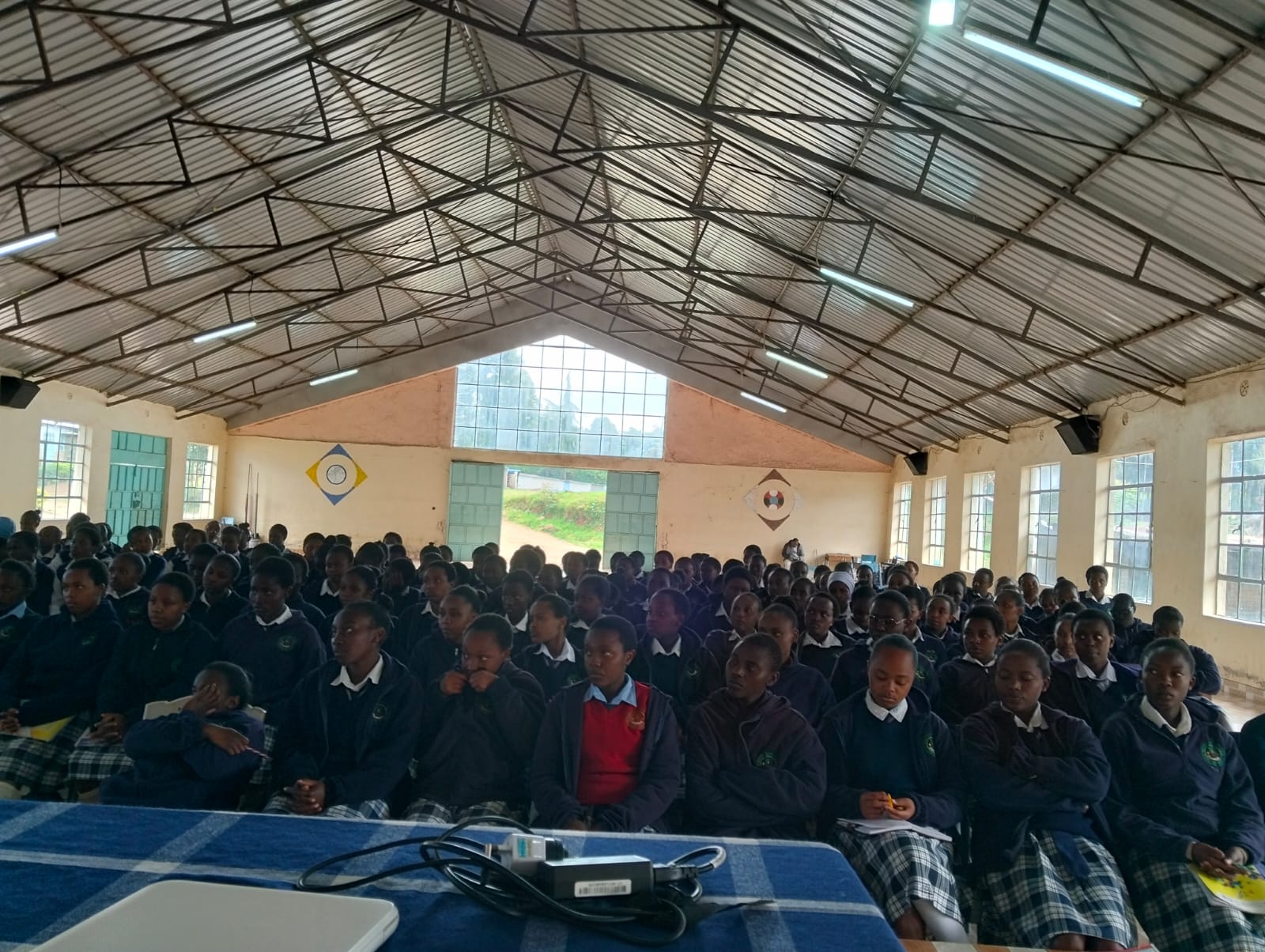 Students in prayer and fellowship